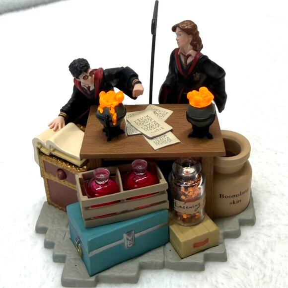 Hallmark Other - Hallmark Harry Potter Cauldron Trouble 2007 Ornament Hermione Granger TESTED